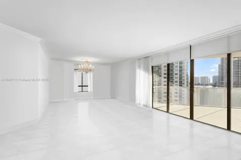 19500 Turnberry Way Aventura FL 33180