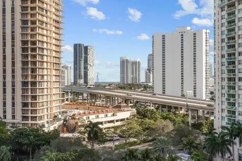 19500 Turnberry Way Aventura FL 33180