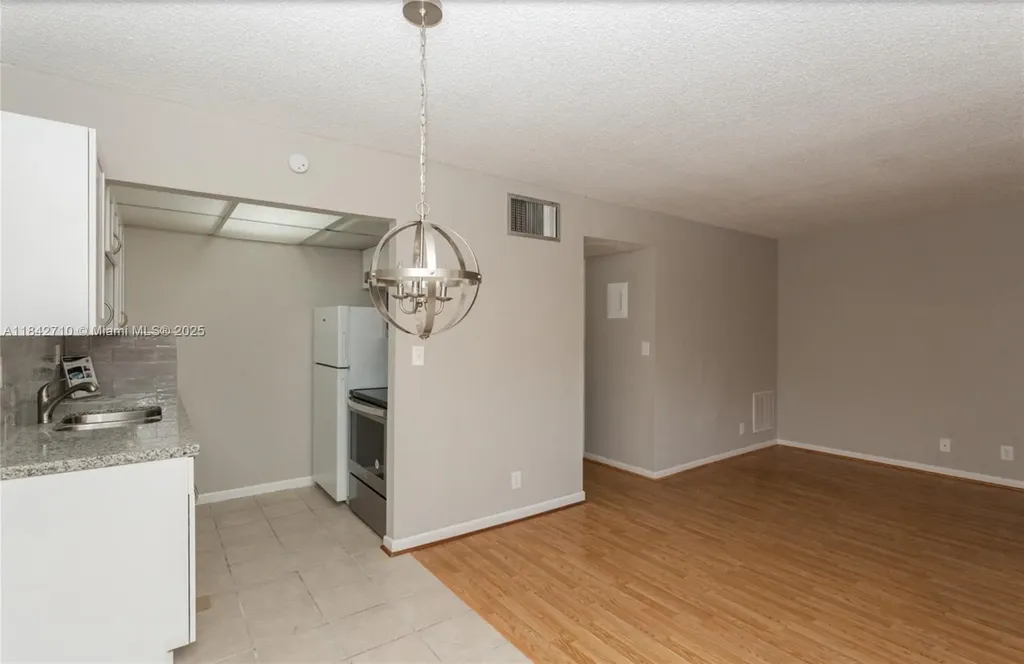 2145 Pierce Street Hollywood FL 33020