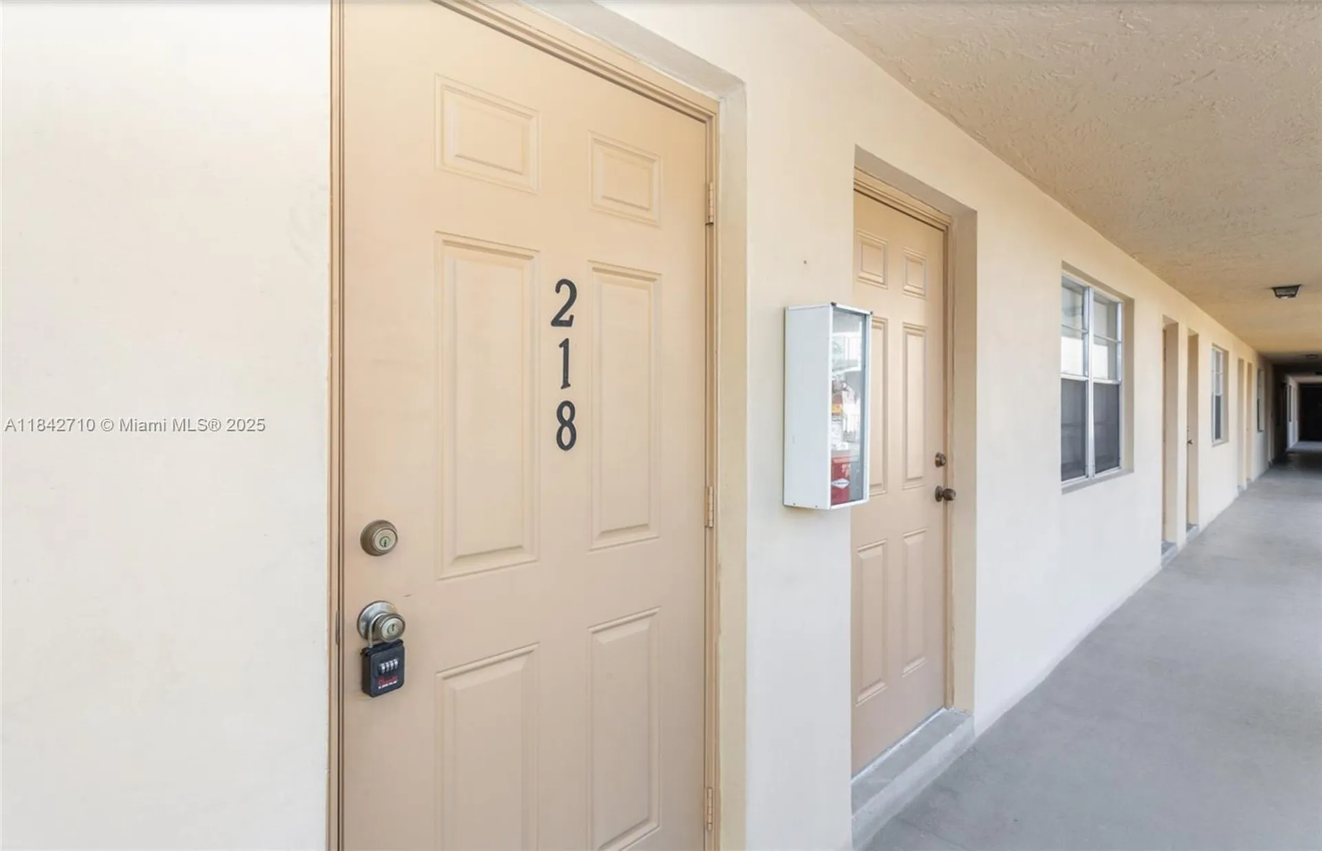 2145 Pierce Street Hollywood FL 33020