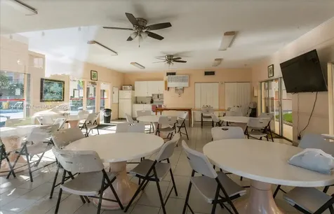 2145 Pierce Street Hollywood FL 33020