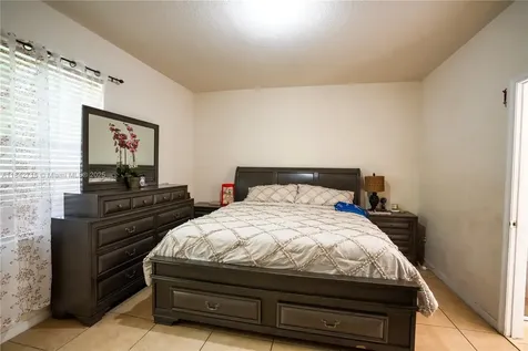 5845 Gypsum Place West Palm Beach FL 33413