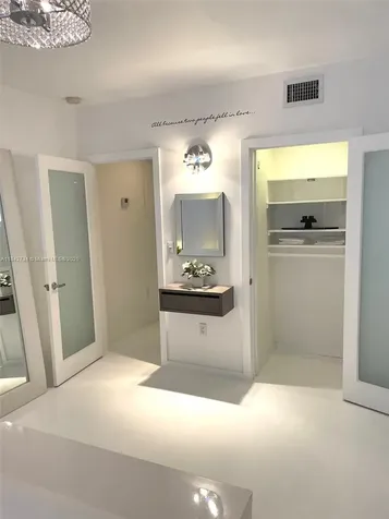 1616 Euclid Avenue Miami Beach FL 33139