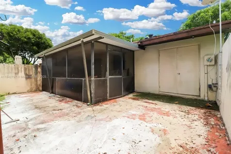 13805 SW 52nd Street Miami FL 33175