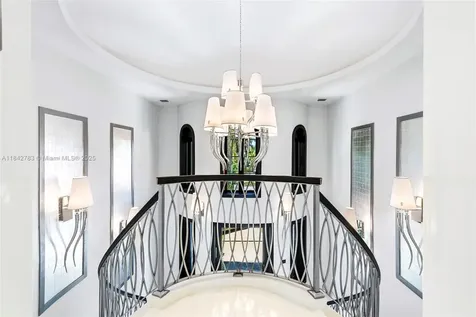 498 N Parkway Parkway Golden Beach FL 33160