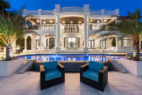 498 N Parkway Parkway Golden Beach FL 33160