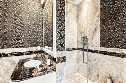 498 N Parkway Parkway Golden Beach FL 33160