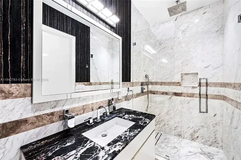 498 N Parkway Parkway Golden Beach FL 33160