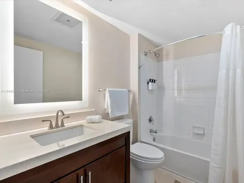 17375 Collins Avenue Sunny Isles Beach FL 33160