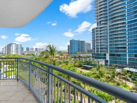 17375 Collins Avenue Sunny Isles Beach FL 33160
