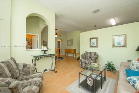 460 SE 24th Drive Homestead FL 33033