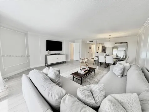 1400 Sheridan Street Hollywood FL 33020