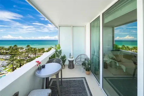 4391 Collins Avenue Miami Beach FL 33140