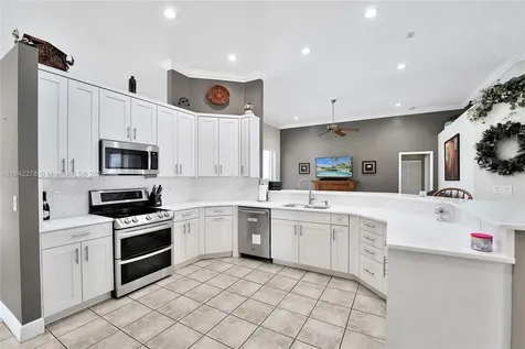 10828 NW 5th Street Plantation FL 33324