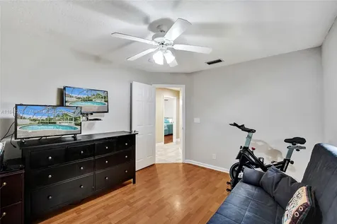 10828 NW 5th Street Plantation FL 33324
