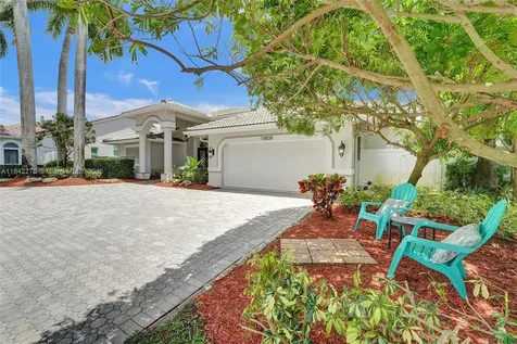 10828 NW 5th Street Plantation FL 33324