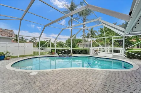 10828 NW 5th Street Plantation FL 33324