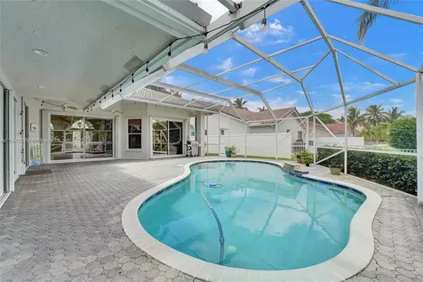 10828 NW 5th Street Plantation FL 33324