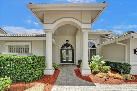 10828 NW 5th Street Plantation FL 33324