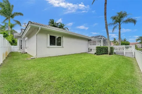 10828 NW 5th Street Plantation FL 33324