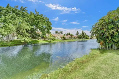 10828 NW 5th Street Plantation FL 33324