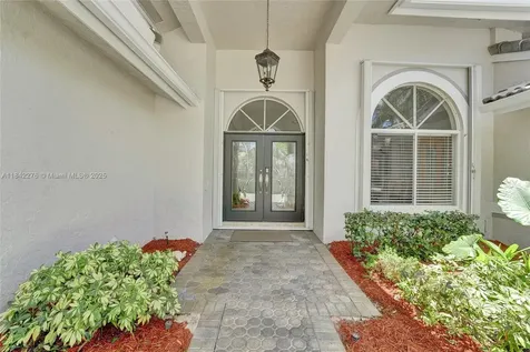 10828 NW 5th Street Plantation FL 33324