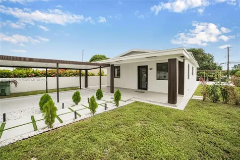 301 W 30th Street Hialeah FL 33012