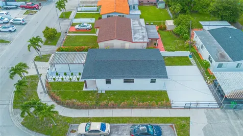 301 W 30th Street Hialeah FL 33012