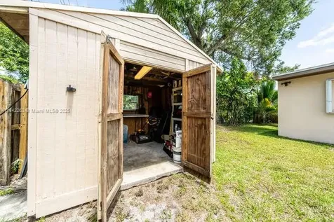 3309 SW 16th Street Fort Lauderdale FL 33312