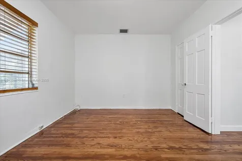8826 Emerson Avenue Surfside FL 33154