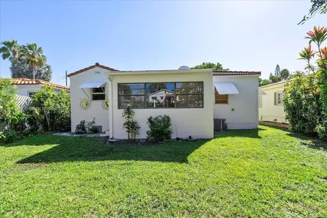 8826 Emerson Avenue Surfside FL 33154