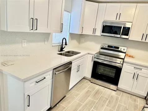 2600 NE 8th Avenue Pompano Beach FL 33064