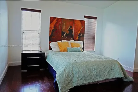 2268 NW 208th Way Pembroke Pines FL 33029