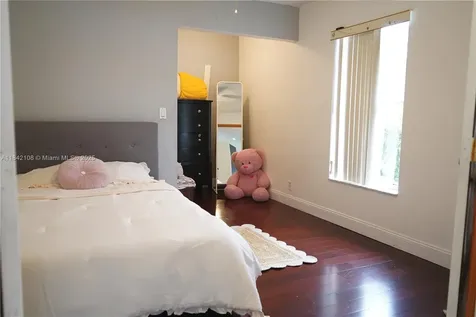 2268 NW 208th Way Pembroke Pines FL 33029