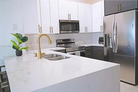 2268 NW 208th Way Pembroke Pines FL 33029