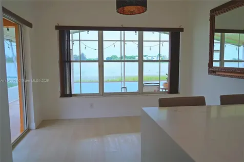 2268 NW 208th Way Pembroke Pines FL 33029