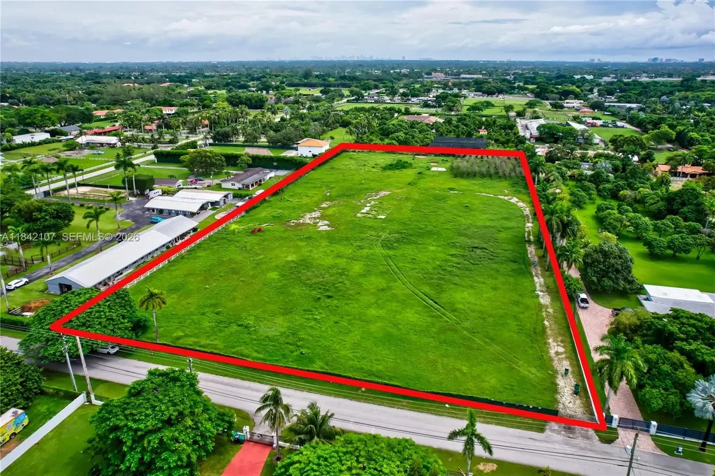 6501 SW 125th Avenue Miami FL 33183