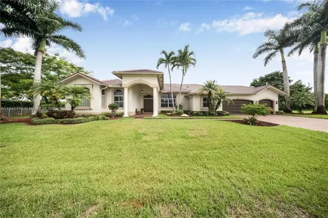 13103 SW 16th Street Davie FL 33325