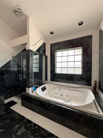 747 W 78th Street Hialeah FL 33014