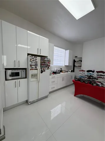 747 W 78th Street Hialeah FL 33014