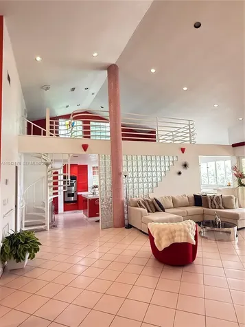 747 W 78th Street Hialeah FL 33014