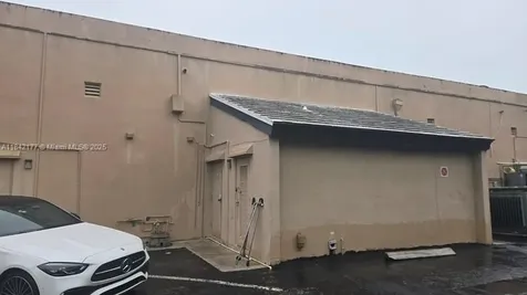 8275 W Broward Boulevard Plantation FL 33324