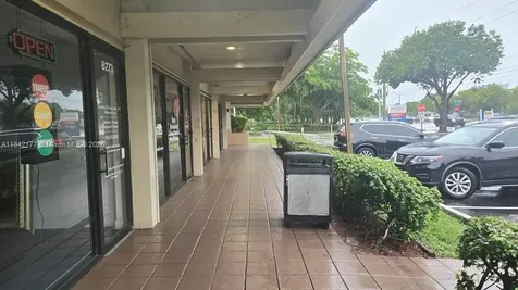8275 W Broward Boulevard Plantation FL 33324
