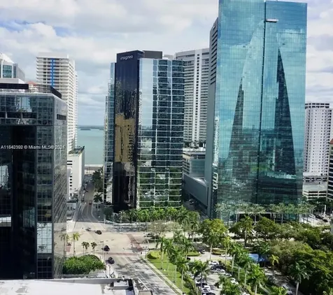 1250 S Miami Avenue Miami FL 33130