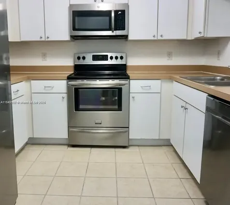 1250 S Miami Avenue Miami FL 33130