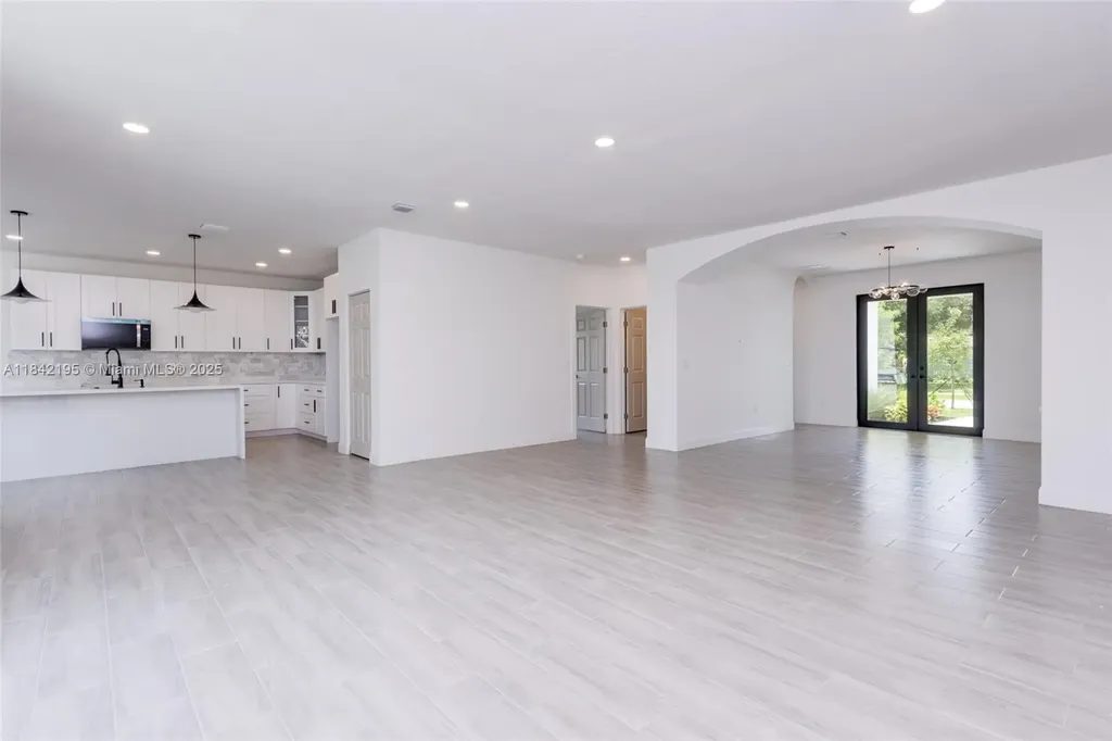 3441 SW 19th Street Fort Lauderdale FL 33312