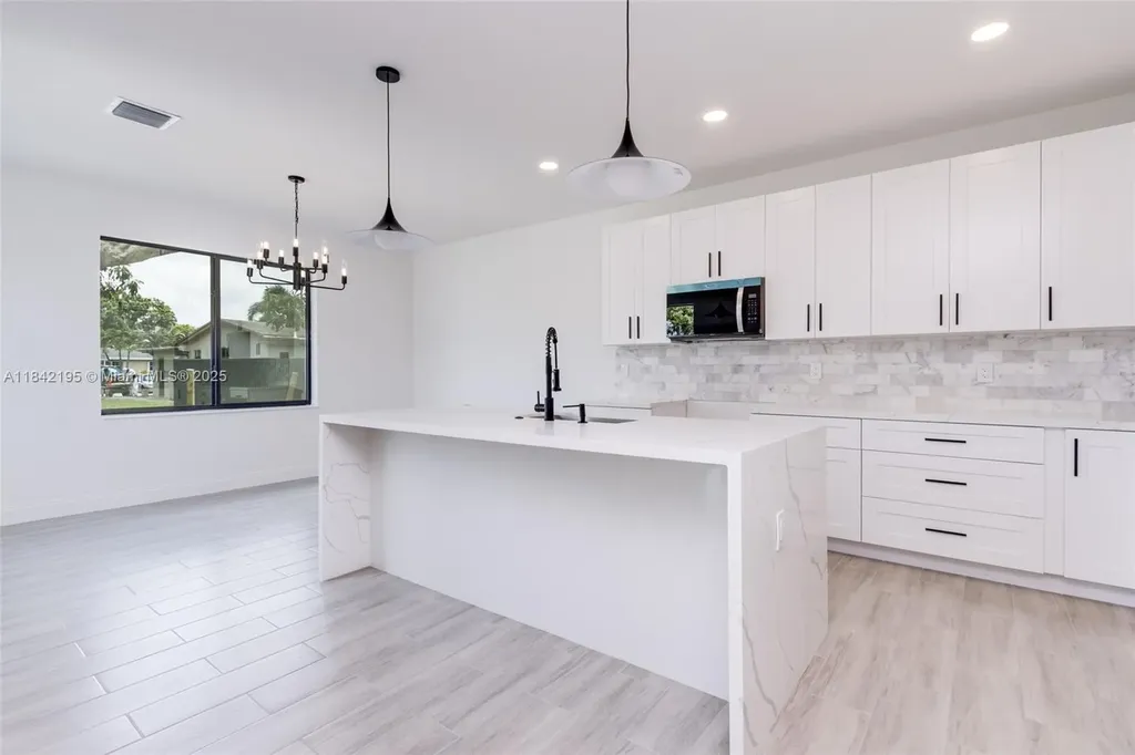 3441 SW 19th Street Fort Lauderdale FL 33312