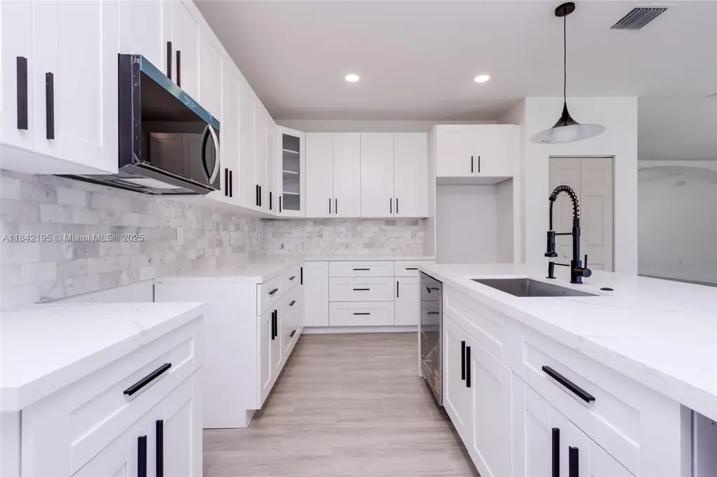 3441 SW 19th Street Fort Lauderdale FL 33312