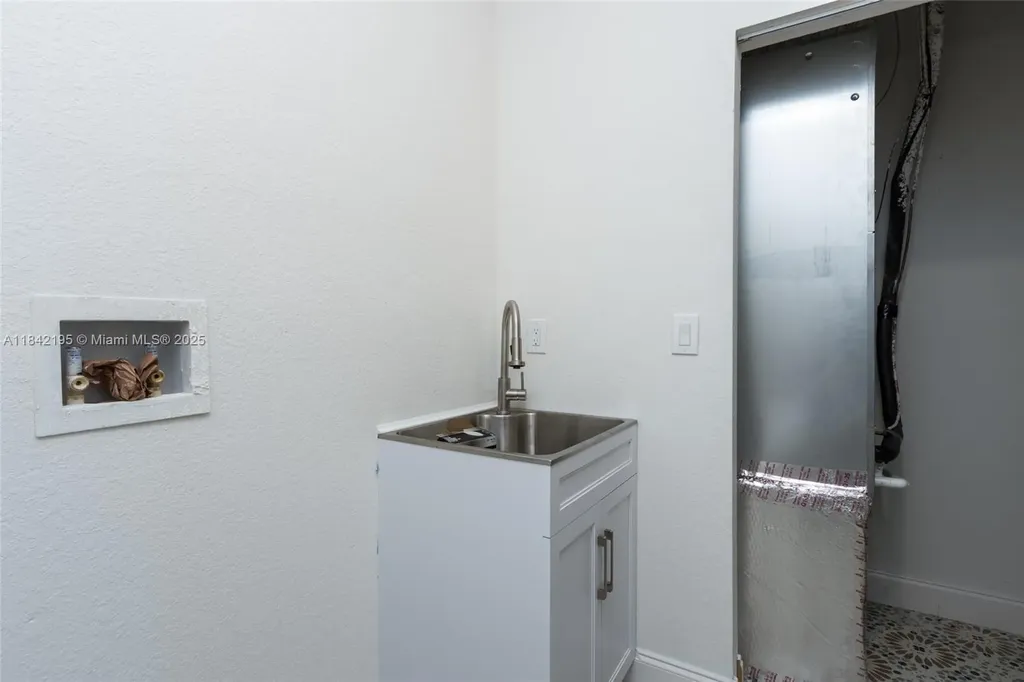 3441 SW 19th Street Fort Lauderdale FL 33312