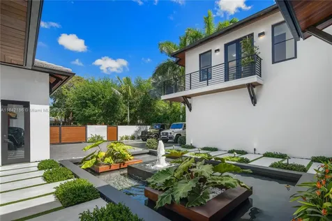 4241 Palm Lane Miami FL 33137